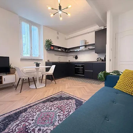 Wanderlust Splendido In Centro Апартаменты Павия